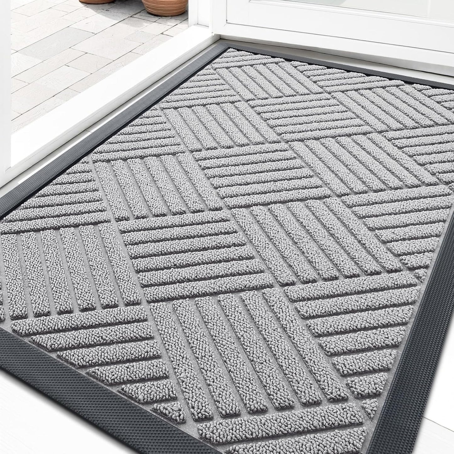 OLANLY Front Door Mat Outside Entrance 29.5x17, Absorbent, Heavy Duty Sturdy Natural Rubber Doormat Indoor Outdoor, Stain and Fade Resistant, Non-Slip Low Profile Floor Mat for Entryway, Grey Diamond