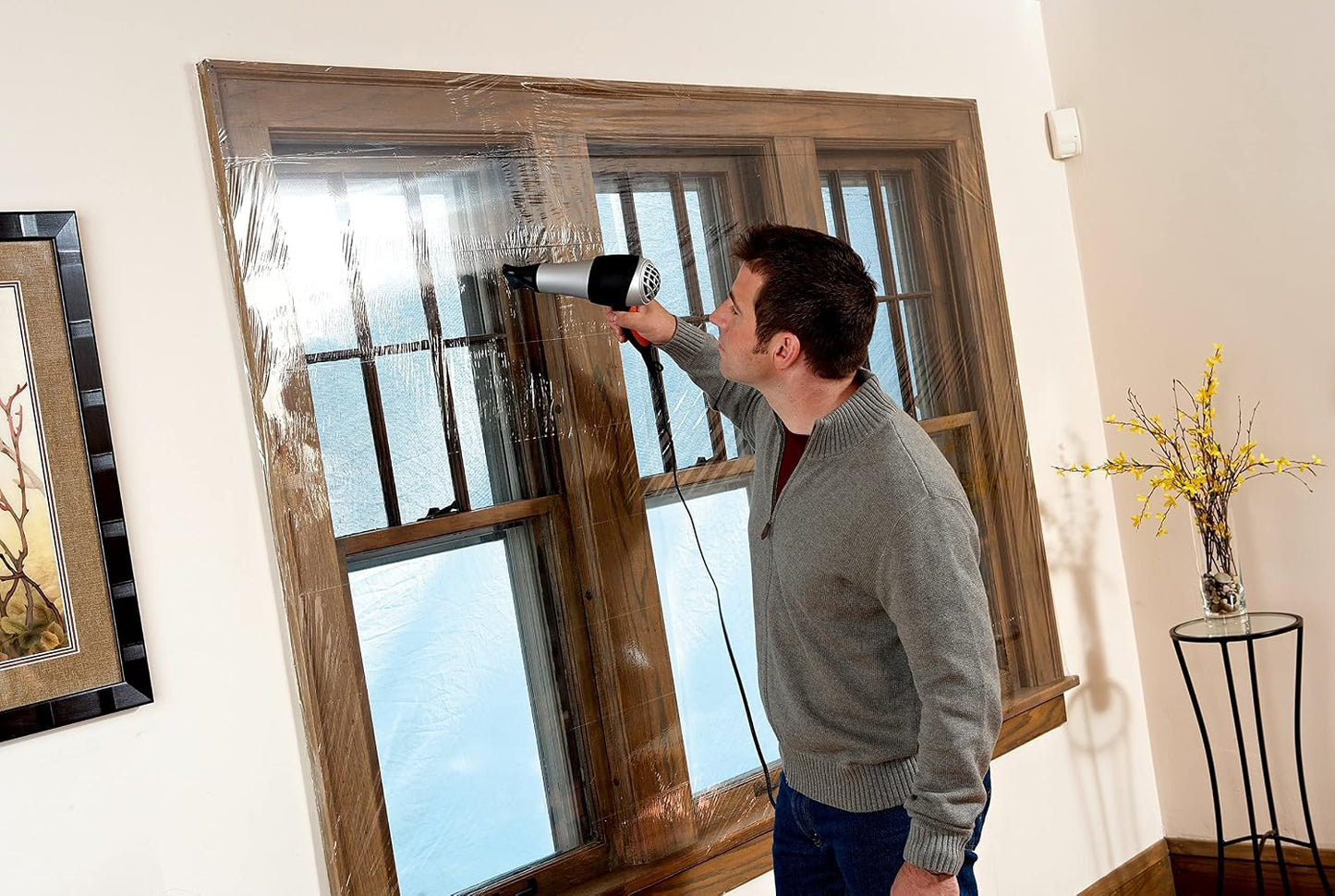 3M Indoor Window Insulation, Insulator Kit for 3 Windows 3ft x 5ft, Keeps Cold Air Out and Warm Air In, Includes Heat Shrink Window Film and Scotch Window Film Mounting Tape (2130W-6)