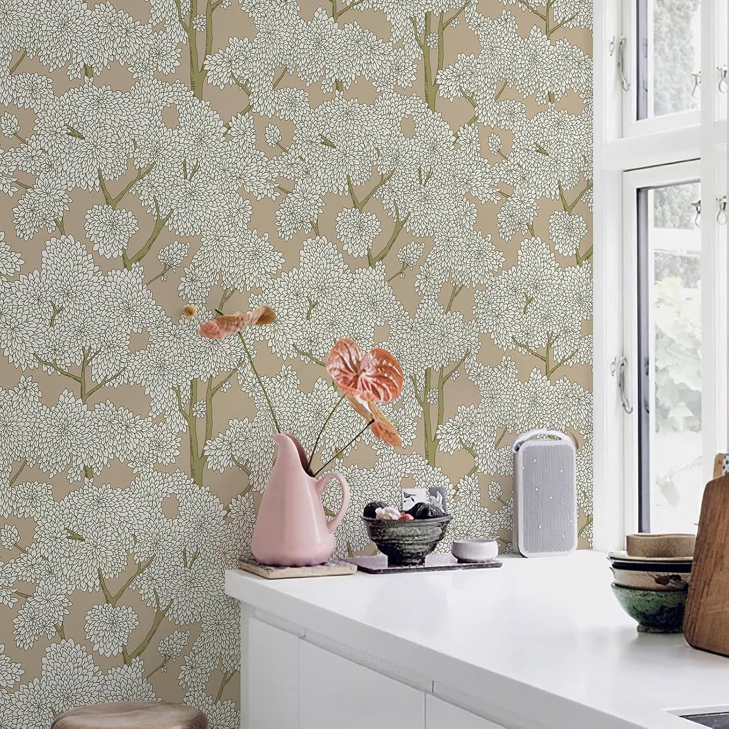 JiffDiff Tree Wallpaper Peel and Stick Jungle Wall Paper Forest Mural Stick on Wallpaper Modern Waterproof Self Adhesive Contact Paper (17.3" x 120" Cream)