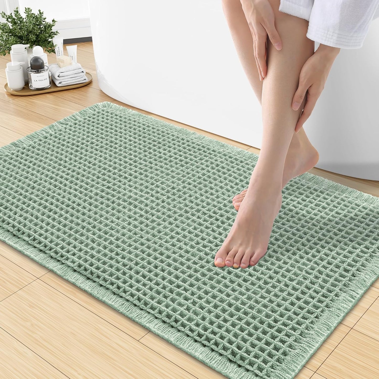 Smiry Waffle Bath Mat 30x20, Extra Soft Absorbent Bathroom Rugs, Non Slip Machine Washable Quick Dry Bath Rugs for Bathroom Floor, Tub, Shower, Home Decor Accessories, Brown