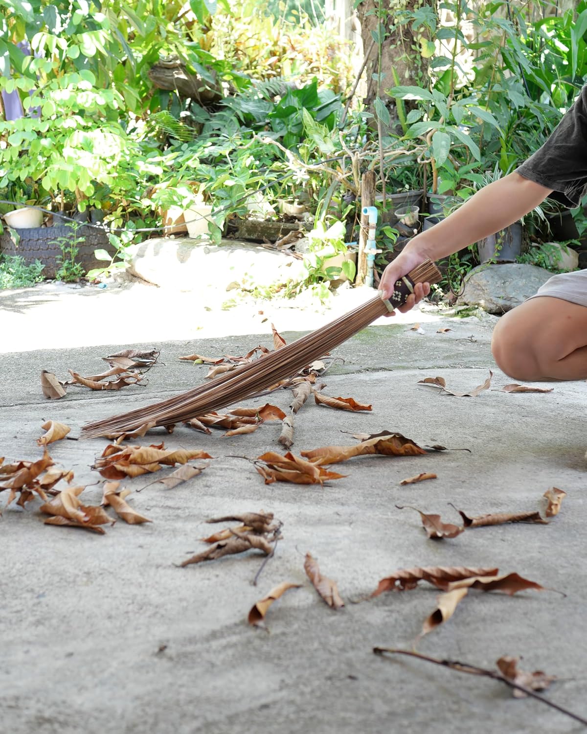 32 inch Multi-Surface Sturdy Outdoor Authentic Coconut Leaf Broom Asian Heavy Duty Broom Thai Natural Coconut Leaf Broom (Country Rustic) 1 Piece (2 piece)