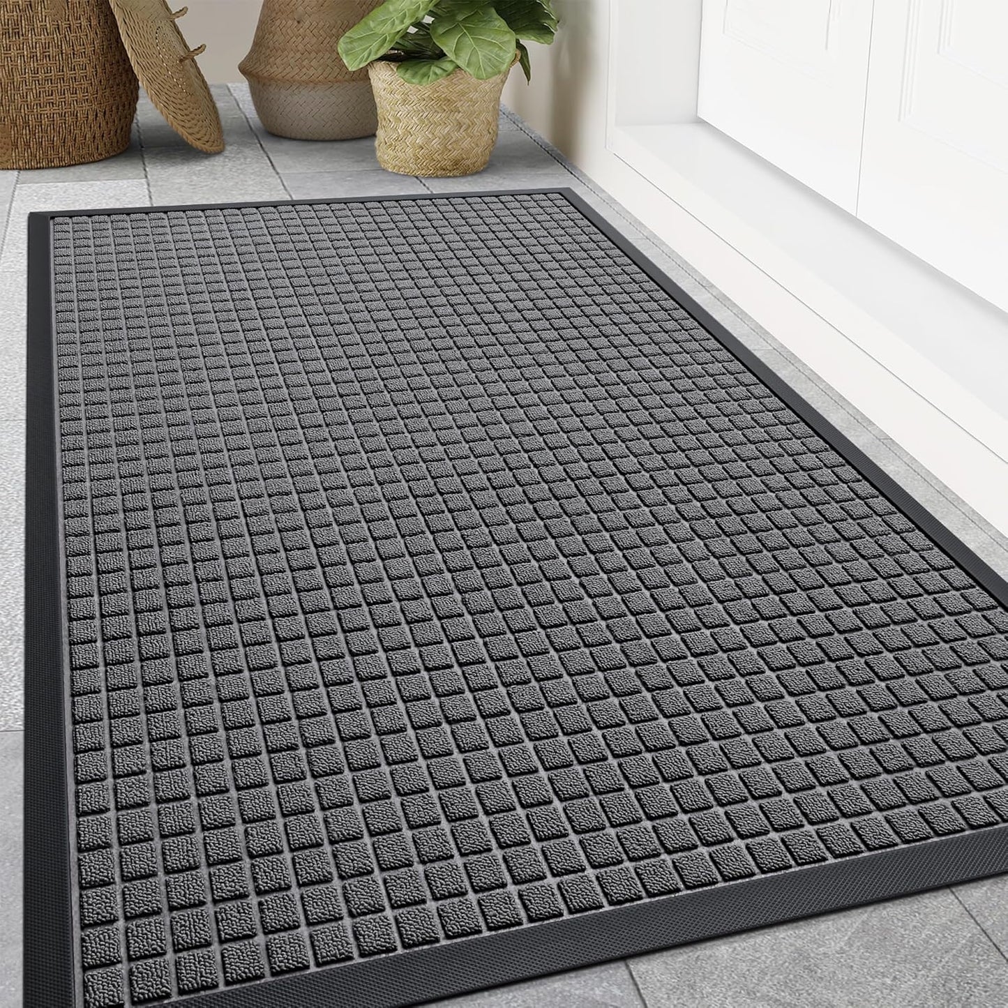 Smiry Front Door Mat Outside Entrance, Heavy Duty Natural Rubber Doormat, Non Slip, Trap Dirt and Moisture, Easy Clean, Low Profile Welcome Floor Mats for Indoor Outdoor Entry, 29.5x17 Inch, Black