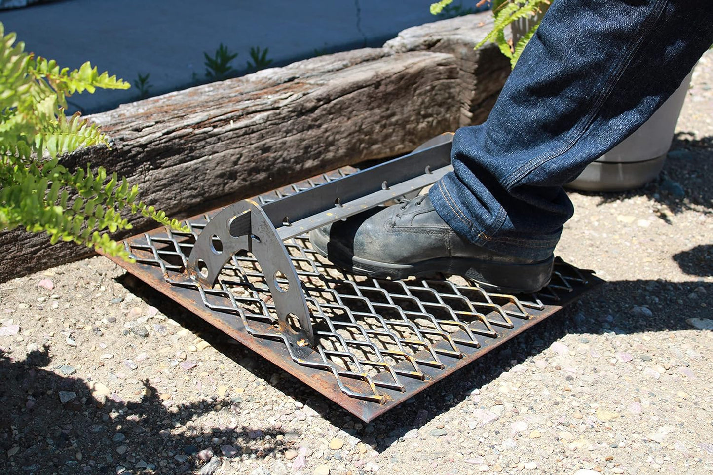 Steel Expanded Iron Heavy Duty Outdoor Boot and Shoe Scraper Cleaner 19 to 34 Inches (22x34 Inches Large)
