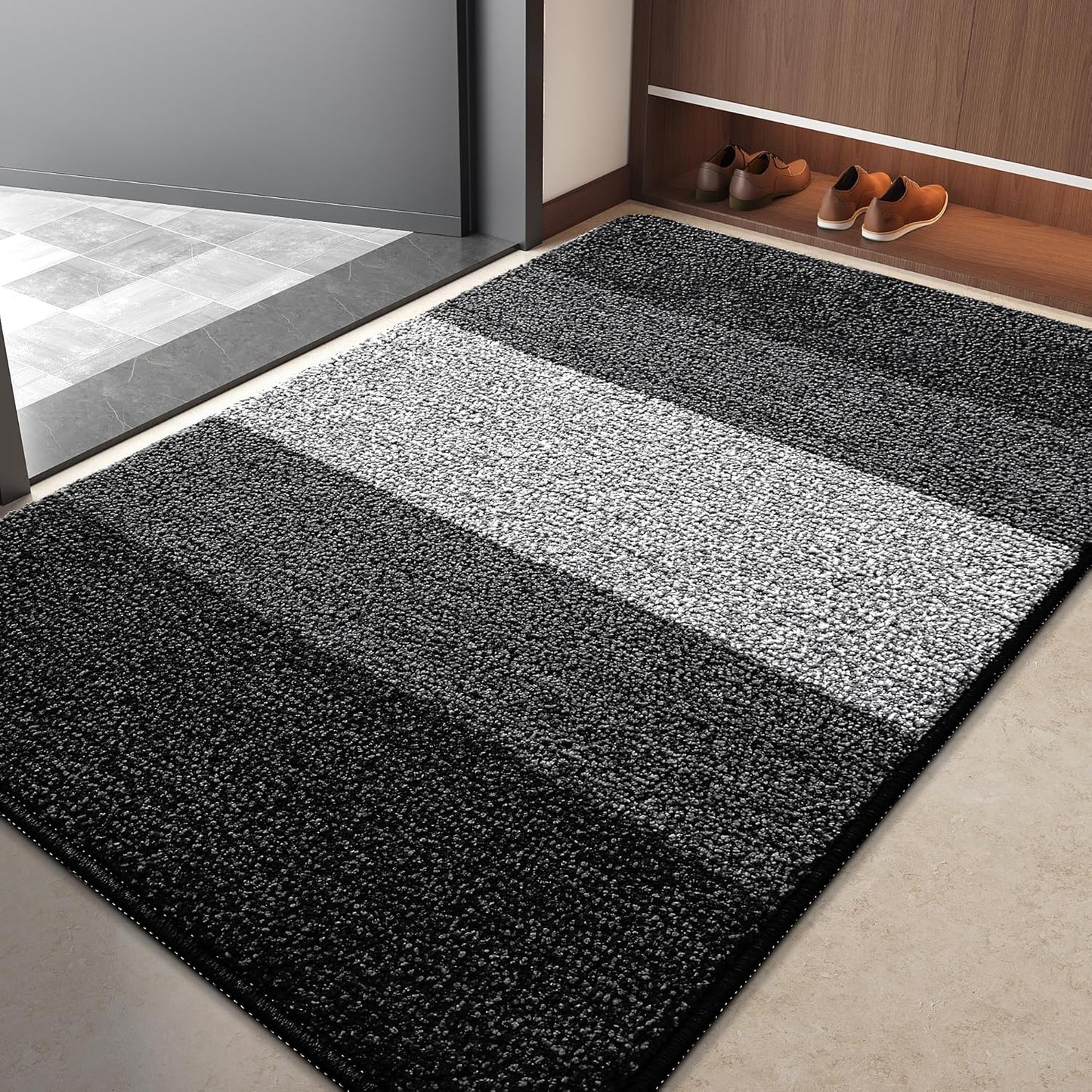 Kitinjoy Indoor Outdoor Door Mat, 32x20 Non-Slip Absorbent Dirt Trapper, Low-Profile Washable Inside Entrance Front Floor Mat, Sturdy Soft Entry Doormats for Entryway, Grey