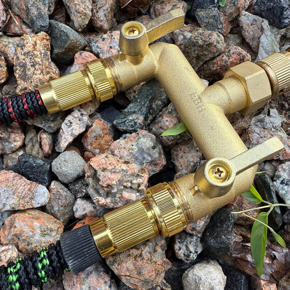 EBH Brass Garden Hose Splitter, 3 Way High Flow Outdoor Faucet Splitter,Full Flow 3-Way Brass Heavy Duty Hose Splitter With 3 Long Metal Handle and Individual On/Off Valve。