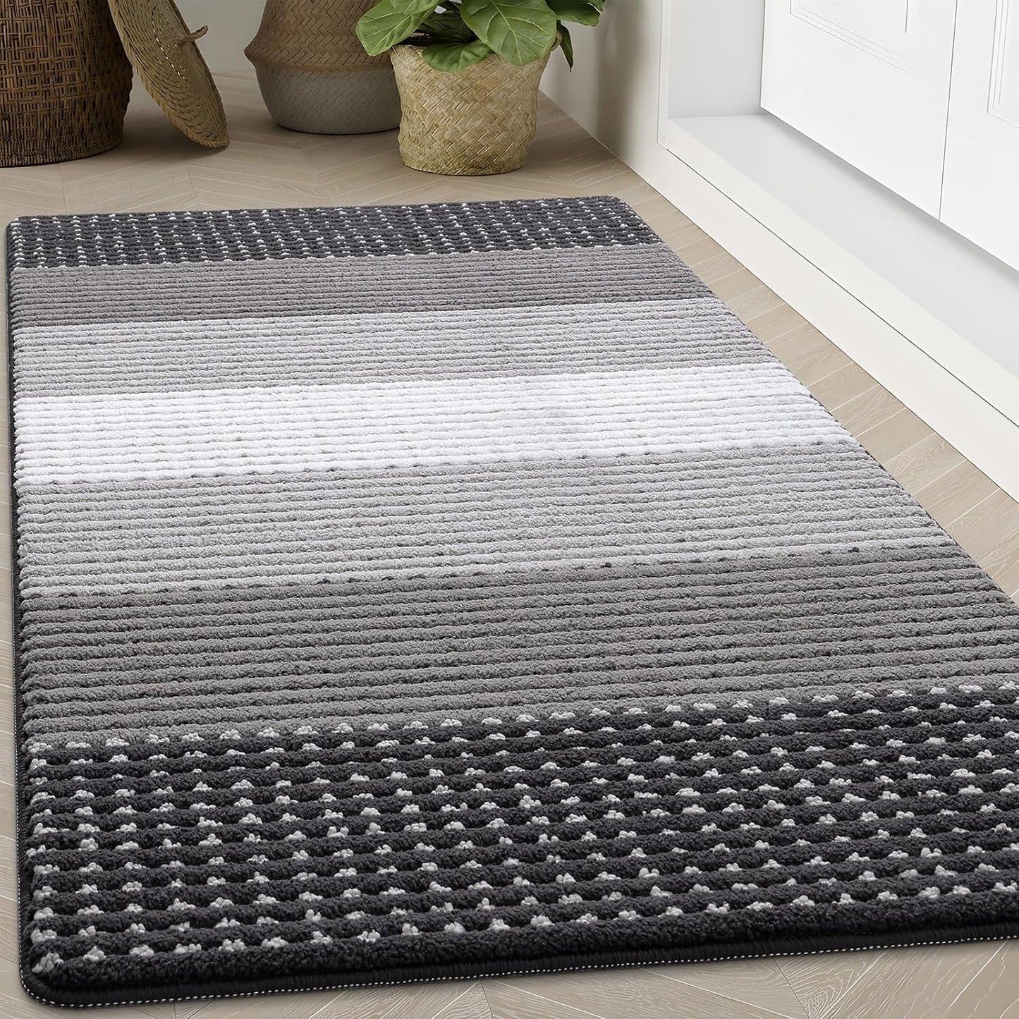 Kitinjoy Indoor Outdoor Door Mat, 32x20 Non-Slip Absorbent Dirt Trapper, Low-Profile Washable Inside Entrance Front Floor Mat, Sturdy Soft Entry Doormats for Entryway, Grey