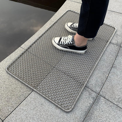 Metal Outdoor Entrance Door Mat, Waterproof, Odorless, Easy to Clean, All-Weather Outdoor Heavy Duty Scraper Door Mats for The Front Door of The House，18.5x31inch