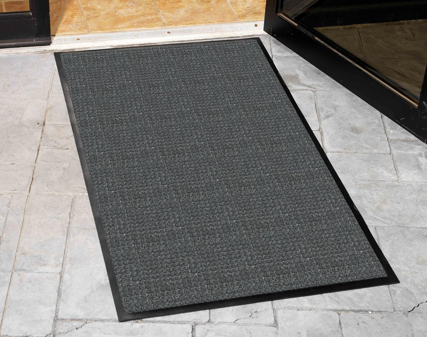 Guardian WaterGuard Indoor/Outdoor Wiper Scraper Floor Mat, Rubber/Nylon, 3'x4', Grey